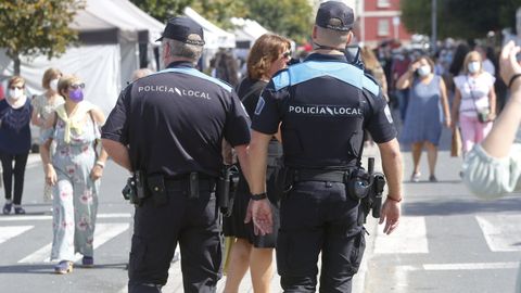 Agentes de la policía local