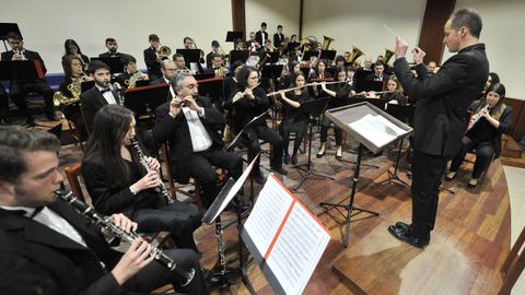 Un concierto de la Banda Artística de Merza ofrecido en Vila de Cruces en el 2018