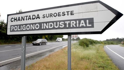 Una de las ayudas está destinada a una nave en el polígono de Chantada