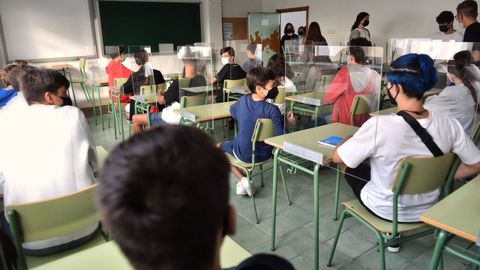 Los profesores de apoyo para compensar los problemas generados por la pandemia estarán en casi 200 institutos de toda la comunidad