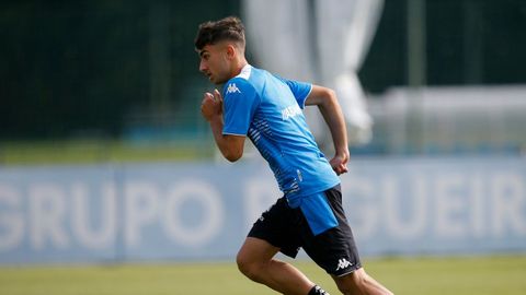 Yeremay, durante un entrenamiento con el Deportivo