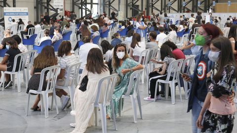 Vacunación contra el covid en el Ifevi de Vigo