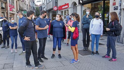 SALIDA DE LA CAMINATA “PROTEGEMOS LOS CAMINOS”, CON REPRESENTANTES DE LA POLICÍA NACIONAL Y DE LA ASOCIACIÓN DE DISCAPACITADOS INTEÑECTUALES VIRGEN DE LA O-MENDEZ NUÑEZ