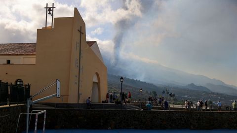 Segundo da de erupcin del volcn de La Palma