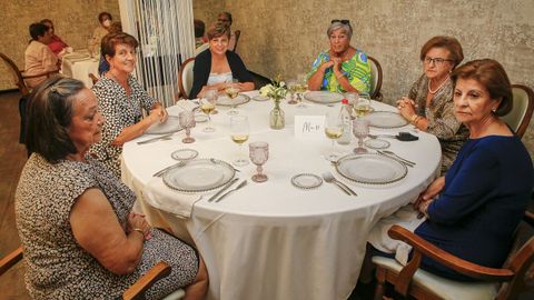 COMIDA DE LA TERCERA EDAD DE RIBEIRA EN CHICOLINO