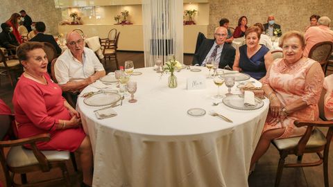 COMIDA DE LA TERCERA EDAD DE RIBEIRA EN CHICOLINO