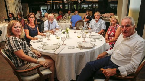 COMIDA DE LA TERCERA EDAD DE RIBEIRA EN CHICOLINO