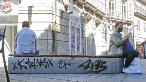 GRAFFITIS. PLAZA DE CURROS ENRÍQUEZ