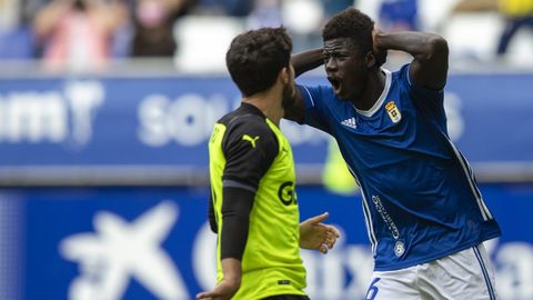 Samuel Obeng se lamenta de una ocasión fallada ante el Girona
