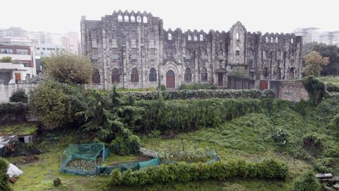 Convento de las Salesas Reales, en las Coutadas, en el barrio de Teis