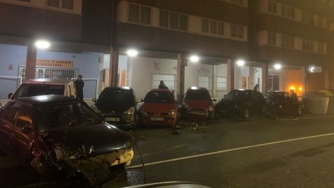 Los vehículos dañados estaban aparcados en batería