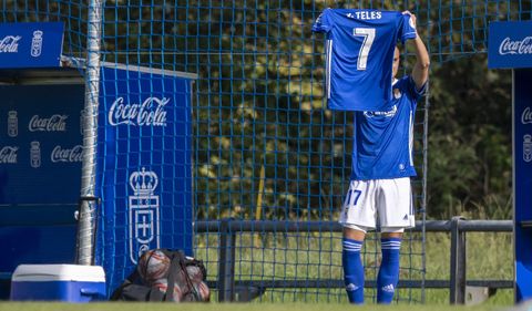 gol Vetusta David Iglesias Vetusta San Martin.David Iglesias dedica el gol al San Martn a su compaero Vanderson Teles