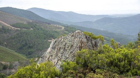 El parque eólico limitaría con el municipio de Ribas del Sil, al que corresponde la foto