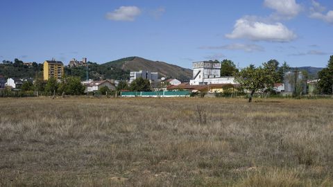 Antiguo balneario y embotelladora de Fontenova.