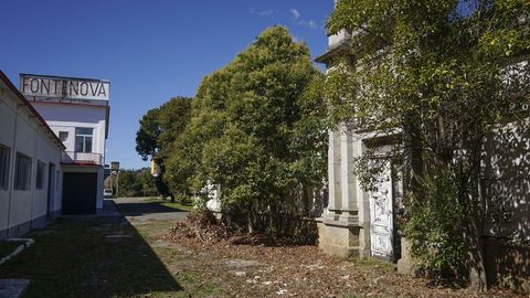 Antiguo balneario y embotelladora de Fontenova.