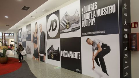 JD Sports abrirá su nueva tienda en el local de Odeón que antes ocupaba Massimo Dutti