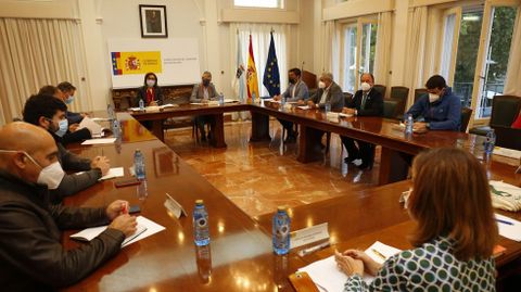Mesa de negociación de Ence en Pontevedra