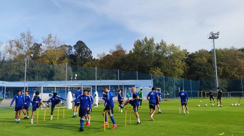 Los jugadores del Oviedo, en El Requexón