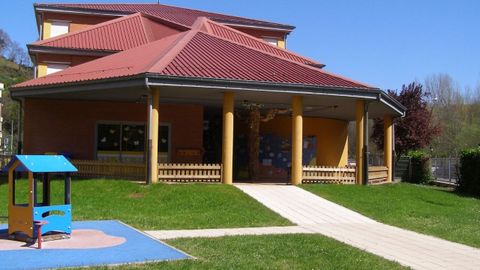 Escuela de Educación Infantil San Martín, en Sotrondio