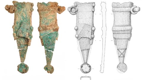Vainas de pual de filo curvo encontradas en la sima de La Cerrosa. Pertenecieron a un guerrero cntabro o romano del ao 25 aC