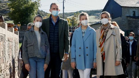 La familia real, en la visita a El Puerto