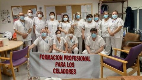 Celadores del Hospital Central Universitario de Asturias