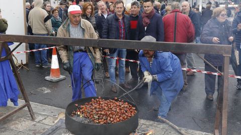 Riós recupera su Festa da Castaña e Cogumelo este domingo.