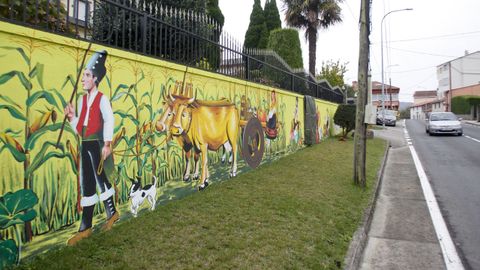 O carro das vacas e o elemento central da obra, que se estende ao longo dos quince metros de muro