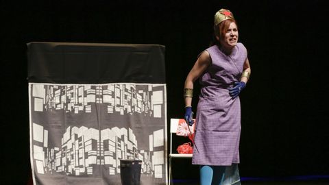 Isabel Risco representa «Bravas».