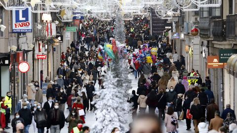 Ambiente en la calle del Príncipe durante la Navidad pasada.