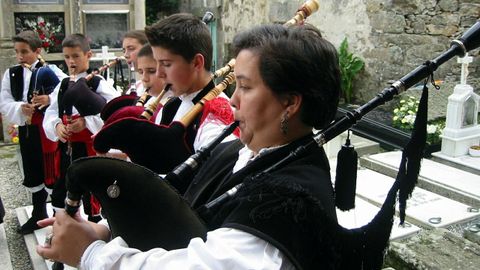 La agrupación Os Salgueiriños pondrá el broche a la Semana Musical de Noia.