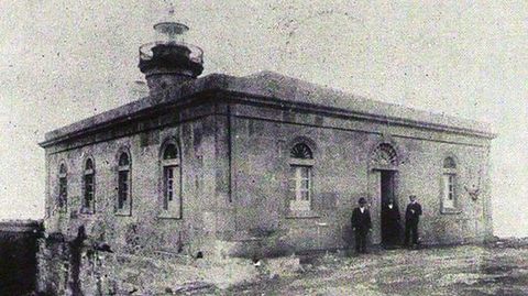 El faro de Ons, en 1867, el año en que empezó a funcionar