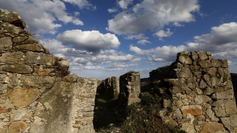 Yacimiento arqueológico de San Tirso de Portocelo, en Xove.