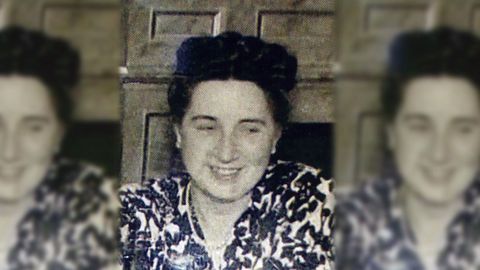 ANA MARIA MUGICA MARTINEZ
PRIMERA CATEDRATICA DE CIENCIAS DE LA ESCUELA DE MAESTRAS DE LUGO
1898/1981