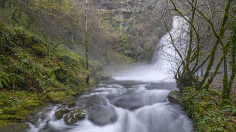 La cascada de Vieiros será una de las paradas de la ruta por Quiroga.