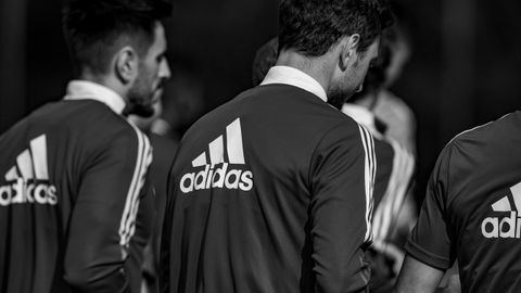 Borja Sánchez, durante un entrenamiento con el Real Oviedo en El Requexón
