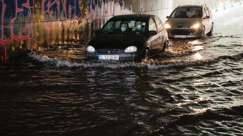 túnel de acceso al hospital Materno-Infantil de A Coruña