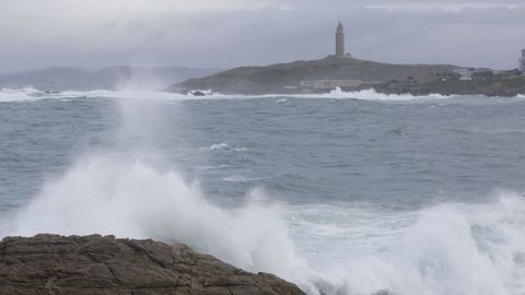 Fuerte oleaje por el temporal este miércoles