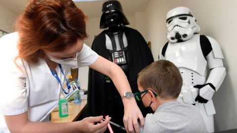 Inicio de la campaña de vacunación pediátrica contra la covid-19
