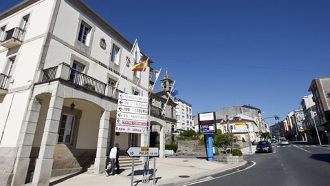 El Concello de Monterroso quiere majorar el funcionamiento de la vivienda comunitaria