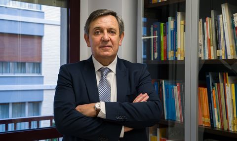 Decano del colegio de Economistas de Asturias, Abel Fernández