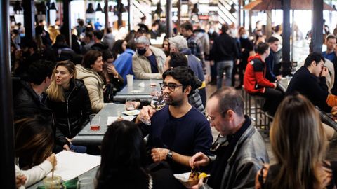 Ambiente de terrazas en Madrid el 31 de diciembre
