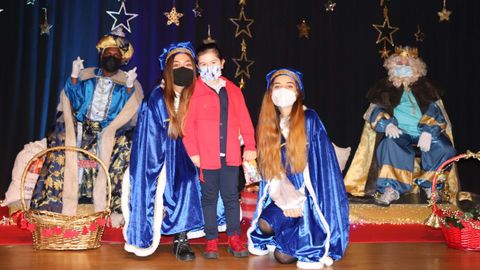 ¡Todas las fotos de las cabalgatas de Reyes en Barbanza!