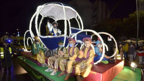 ¡Todas las fotos de las cabalgatas de Reyes en Barbanza!