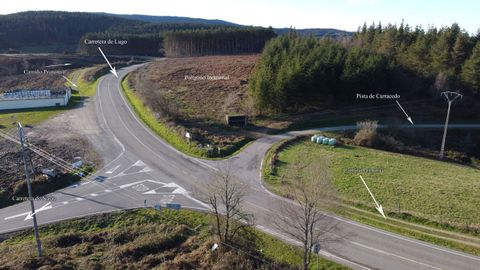 En O Padrn, est previsto el polgono industrial de A Fonsagrada y una rotonda de acceso a la LU-530