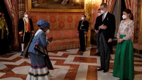 Los reyes reciben a la embajadora de Sudfrica en Espaa, Bernardito Auza