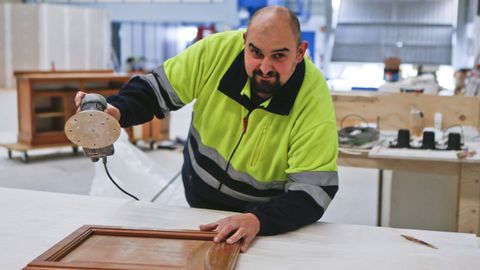 Miguel Balado, en la sede de su empresa, en el polgono de Ro do Pozo, en Narn