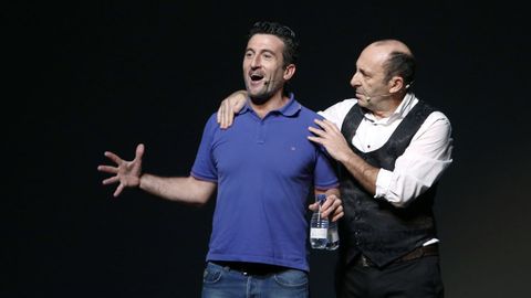 Manuel Manquiña y Luis Zahera en «Noites de retranca».