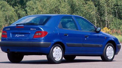 XSARA (1997). Es, sin duda, uno de los modelos que más ha triunfado en nuestro país. Fue líder de ventas en los primeros años de la década de los 2000.