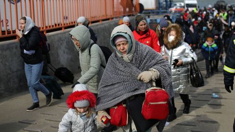 Refugiados ucranianos llegando a Rumanía